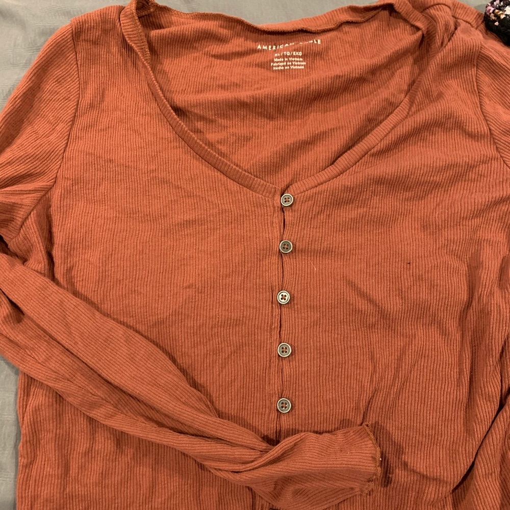 Long sleeved American Eagle comfy shirt